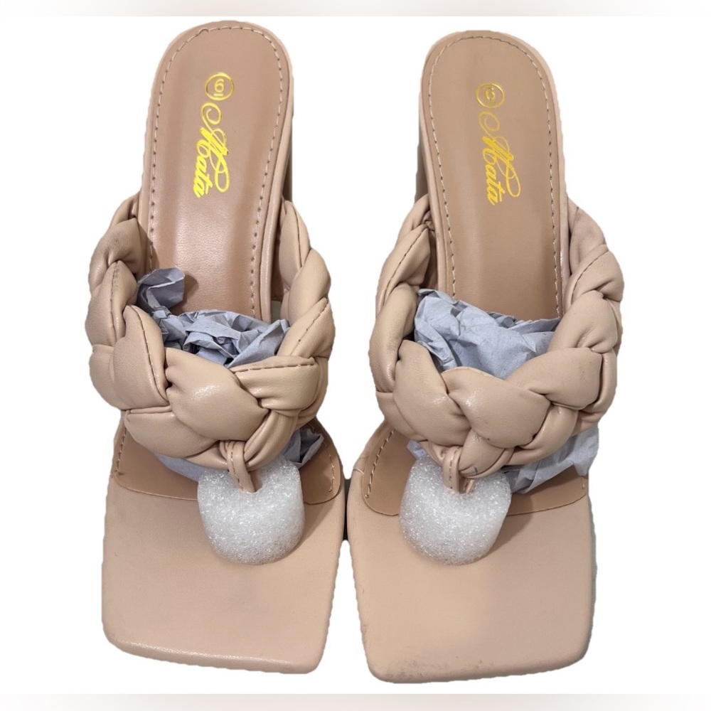 Mata Shoes Braids-2 Low Heels Beige 6.5